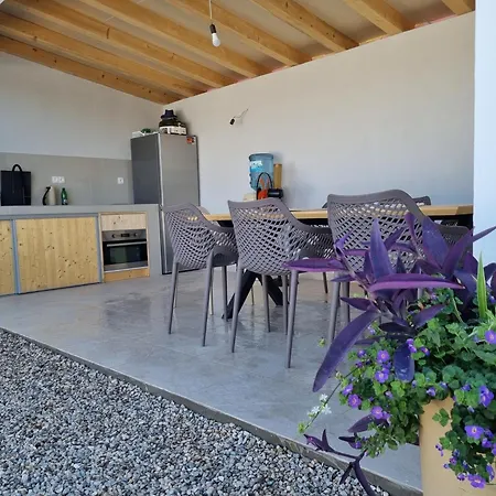 Apartment Bazen Na Dan Saray Pool Mostar